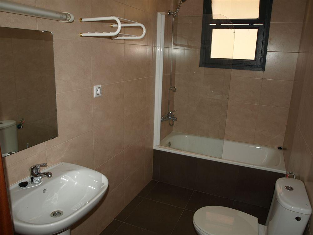 Apartamentos Venecia Lloret de Mar Ngoại thất bức ảnh